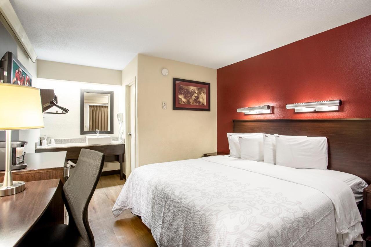 Red Roof Inn PLUS+ West Springfield Exterior foto