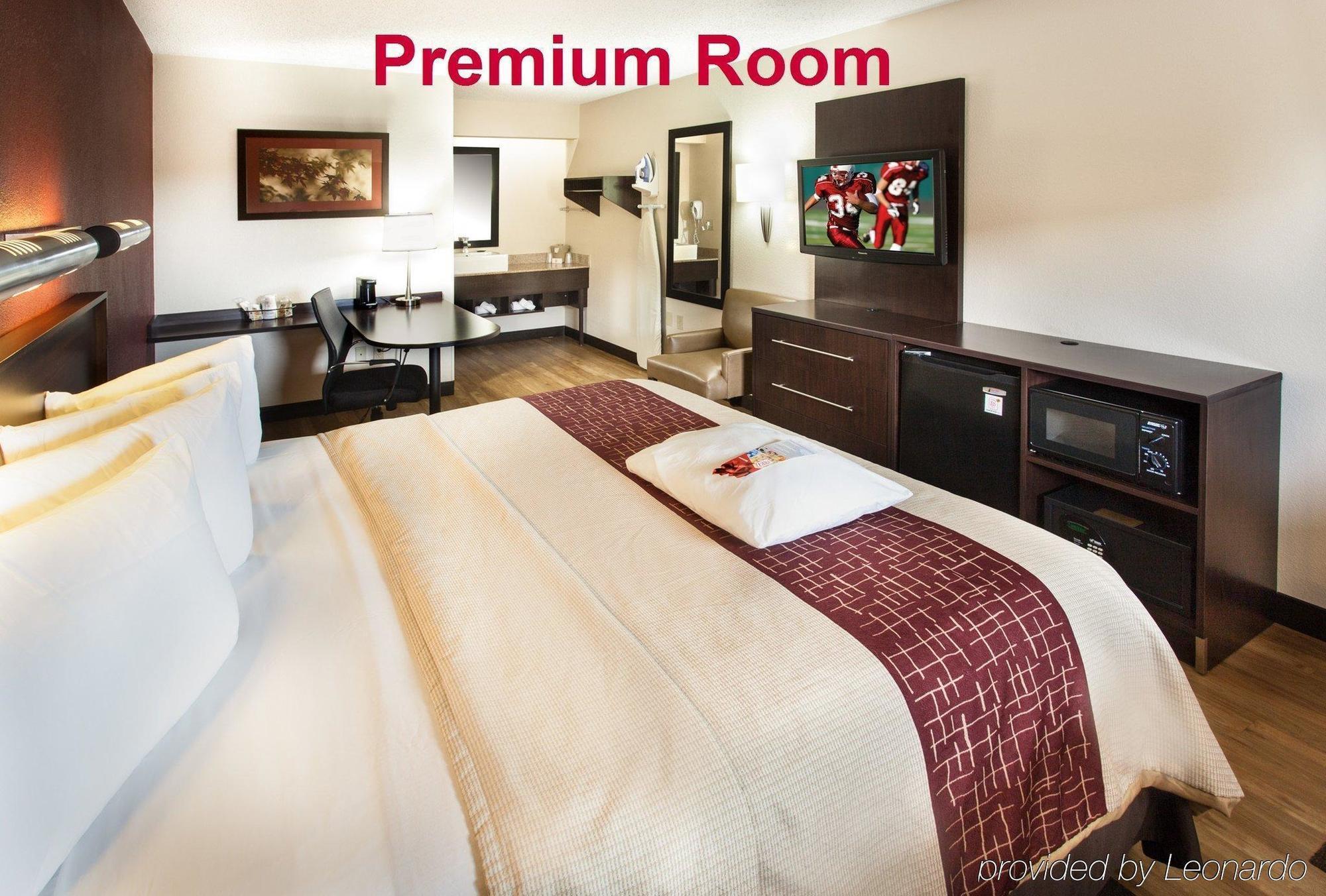 Red Roof Inn PLUS+ West Springfield Exterior foto